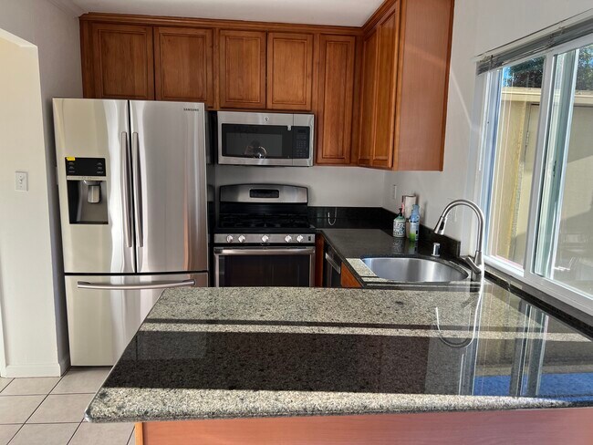 Foto del edificio - 2586 Tosca Way