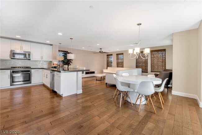 Foto del edificio - 285 Cadence View Way