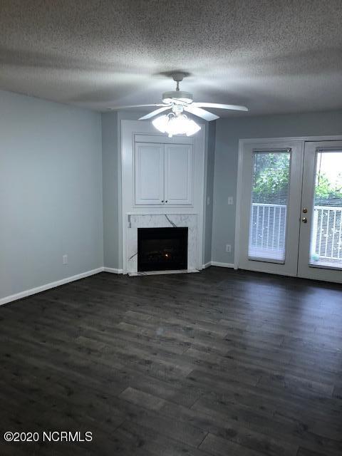 Building Photo - 5004 Hunters Trail