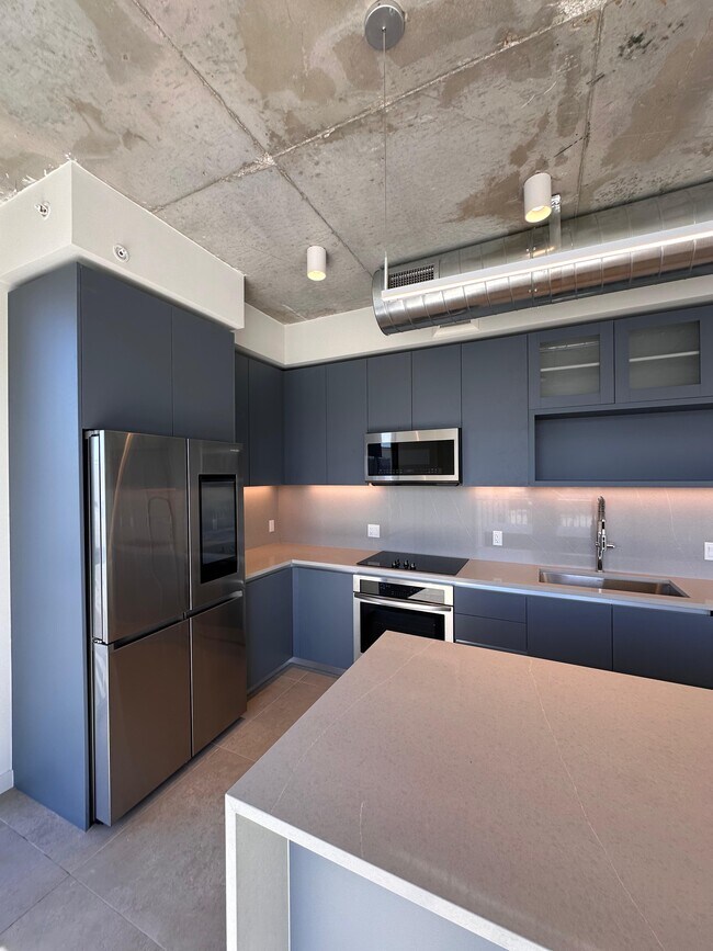 Foto del edificio - 113 NW 24th St