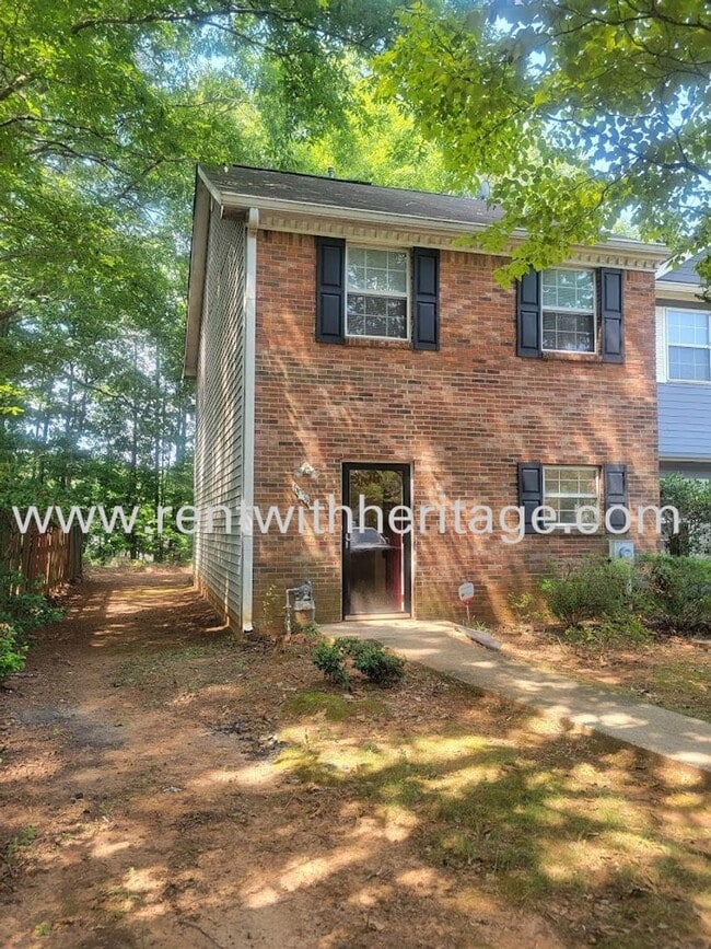 Building Photo - 6088 Cobblestone Ct