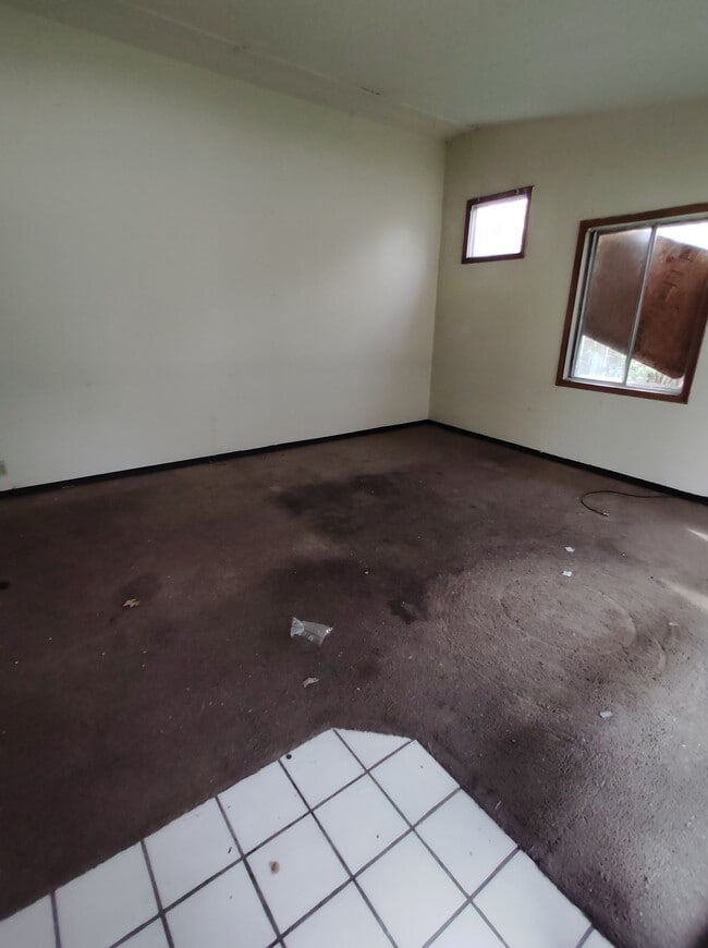 Building Photo - 1308 St Stephens Dr