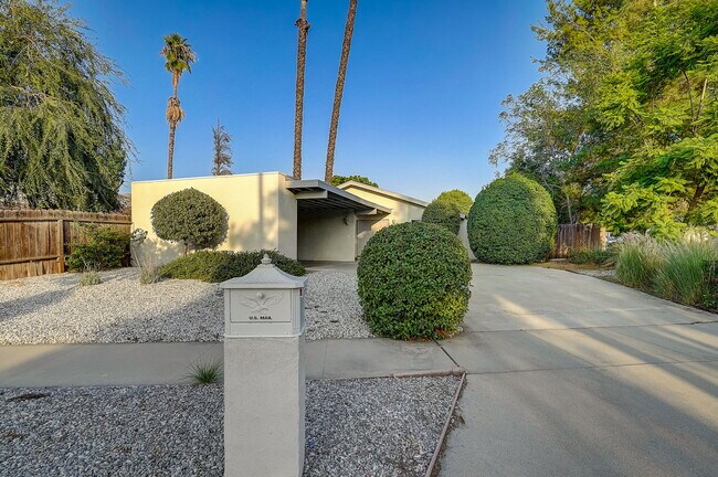 Foto del edificio - 5030 Kensington Way