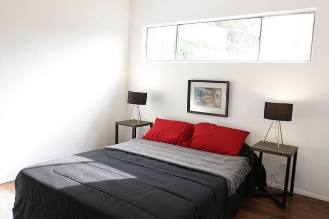 Bedroom 2 - 5010 Ladd Ave