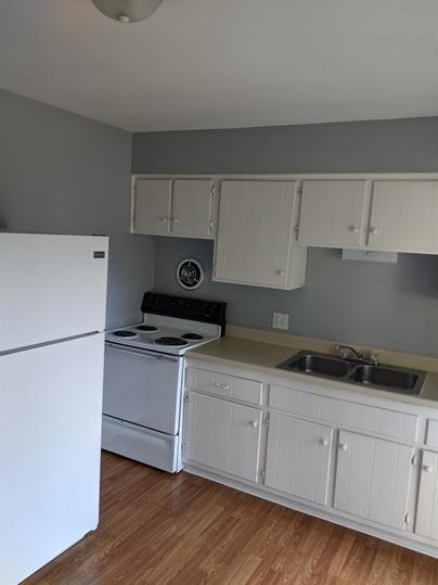 Primary Photo - 7777 Bancroft St