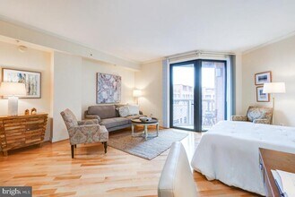 Building Photo - 631 D St NW