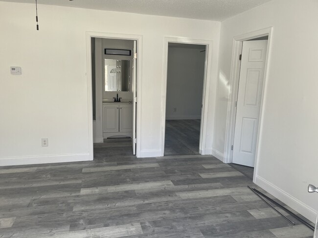 Foto del edificio - 139 Simonton Mill Rd