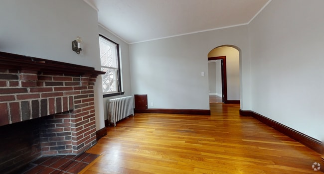 Building Photo - 115 College Ave