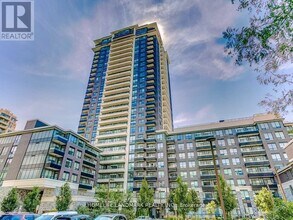 Building Photo - 15 Water Walk Dr