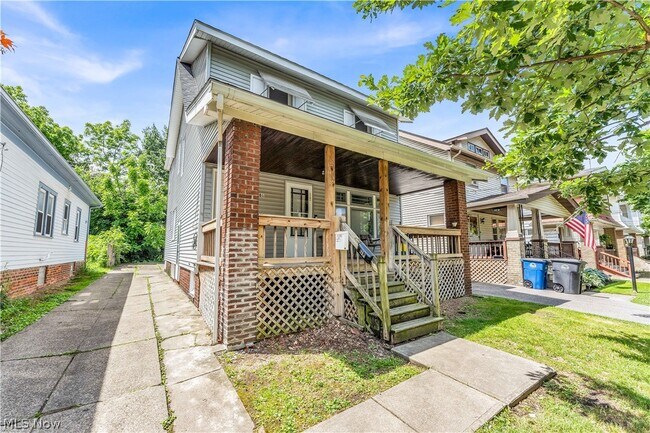 Foto del edificio - 11301 Fortune Ave