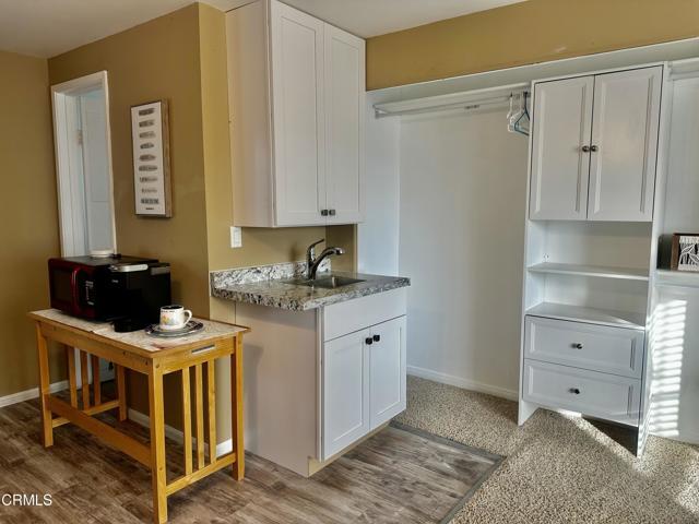 Foto del edificio - 8693 Medford St