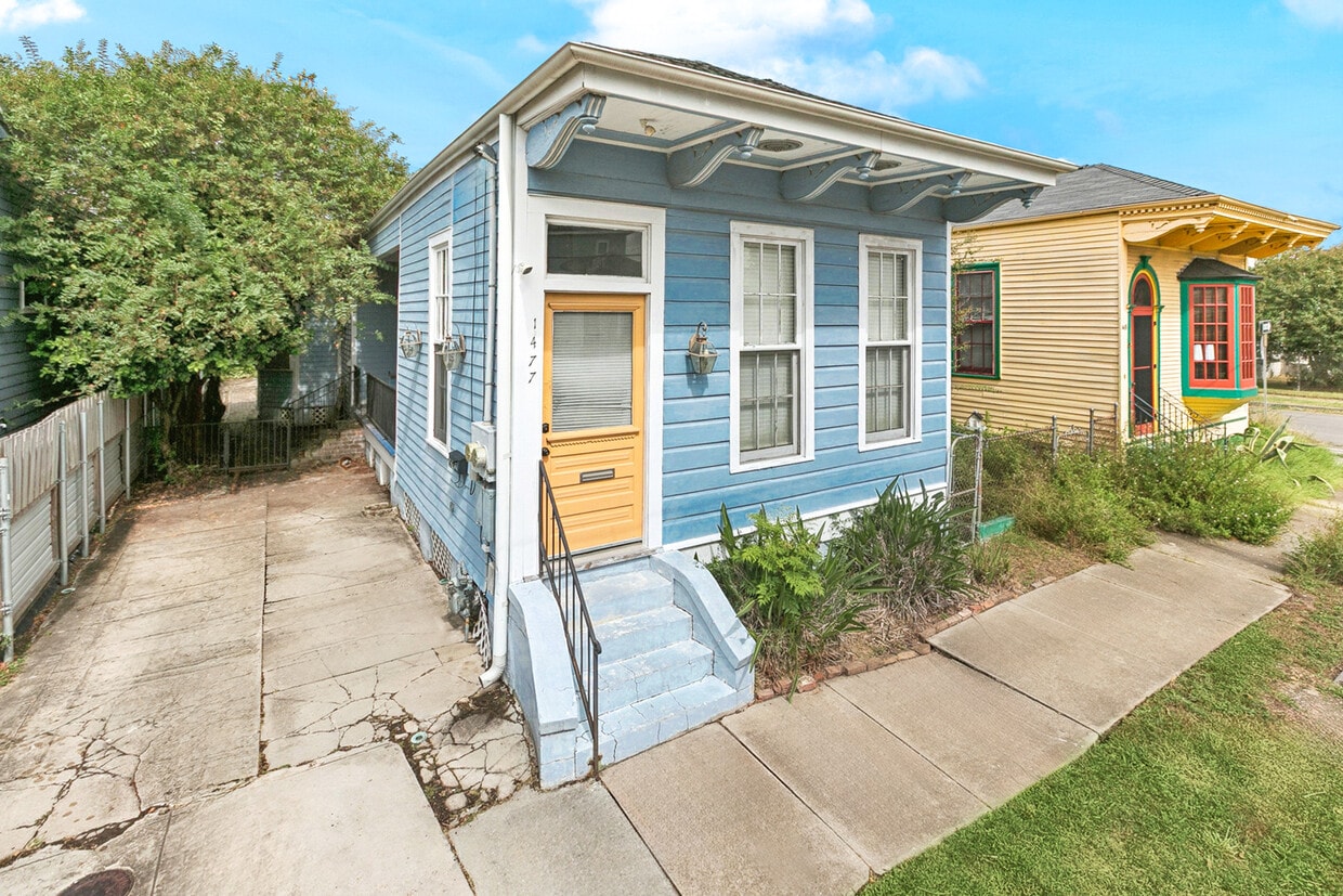 Foto principal - 1477 N Prieur St