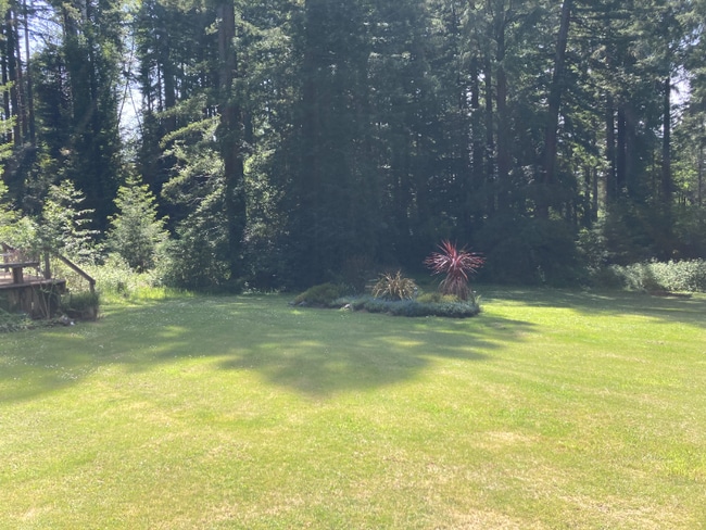 Building Photo - 90 Whittier Ln