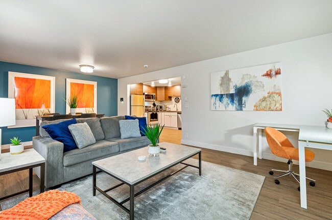 Foto del edificio - 540 104th Ave SE