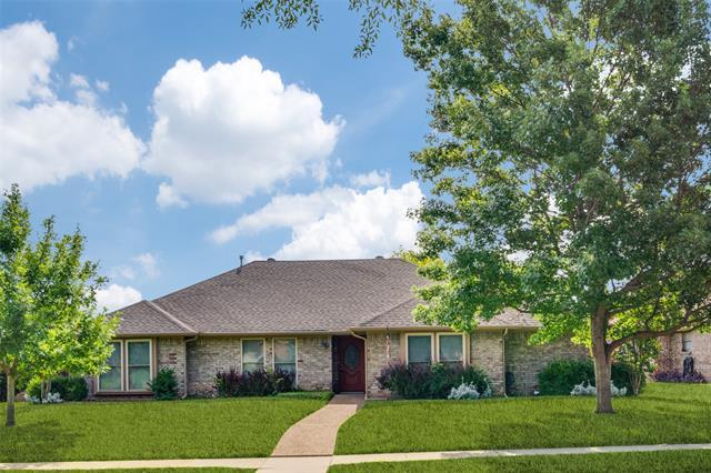 Foto principal - 3400 Pony Dr