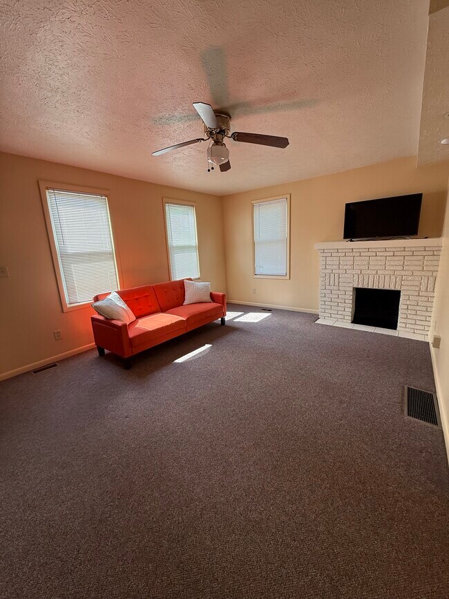 Sala de estar - 56 Beech St