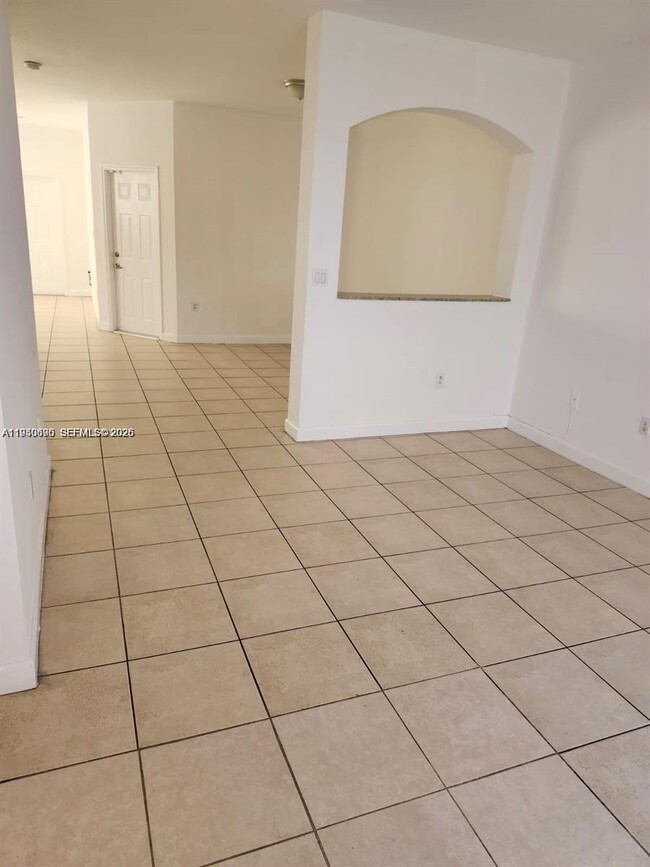 Building Photo - 12193 SW 124th Ct