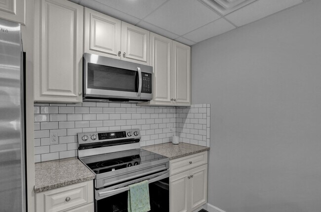 Foto del edificio - 933 N Hanover St