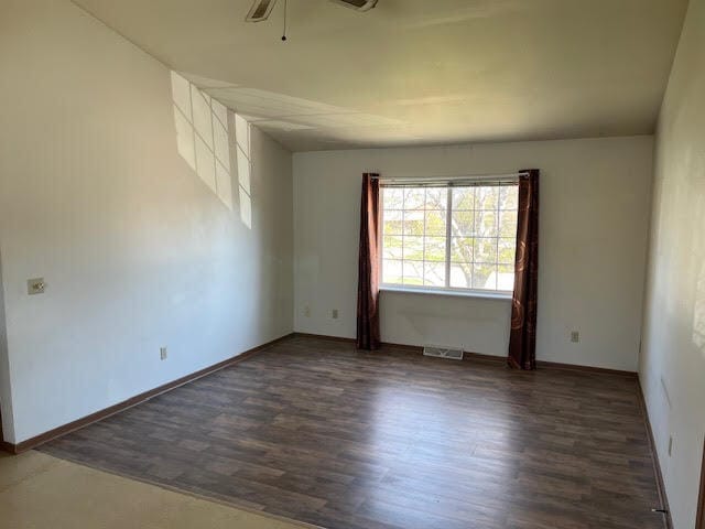 Building Photo - 1182 Blossom Ct
