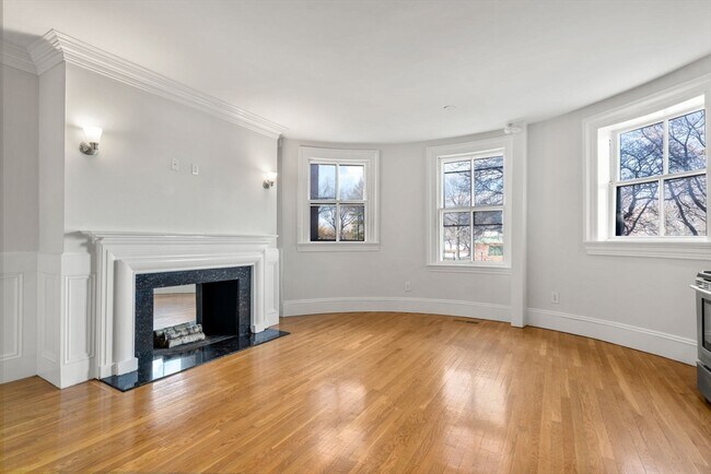 Foto del edificio - 244 Beacon St