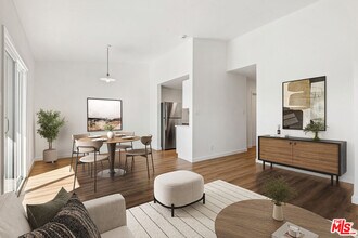 Building Photo - 836 Ashland Ave