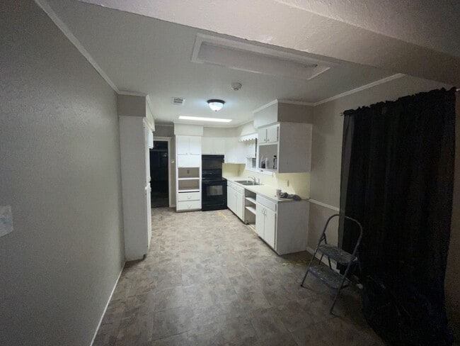 Foto del edificio - 3 bedrooms 2 baths - Section 8 Accepted