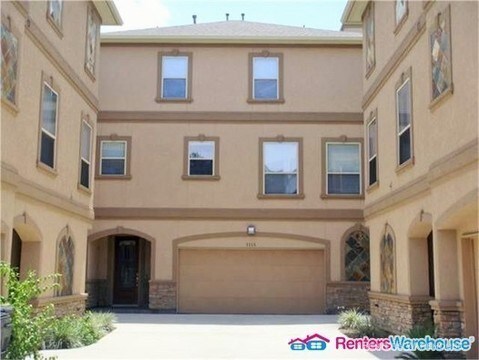 Foto principal - 1115 Edwards St