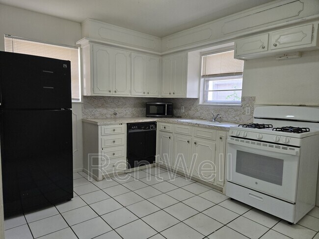 Foto del edificio - 1720 27th St