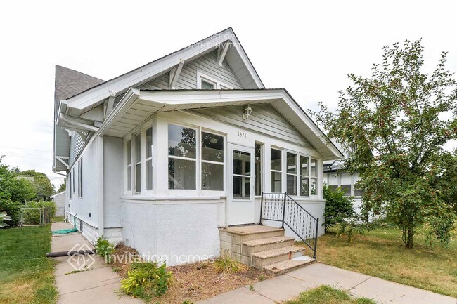 Building Photo - 1375 Lafond Ave