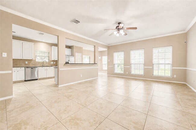 Foto del edificio - 14009 Hollow Canyon Ln