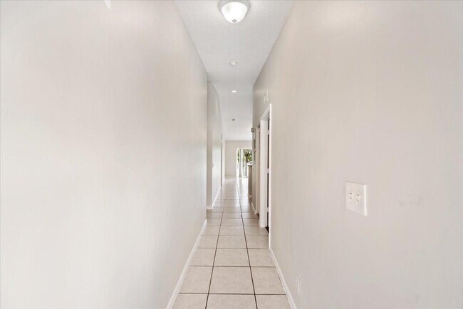 Foto del edificio - 4516 Oak Terrace Dr