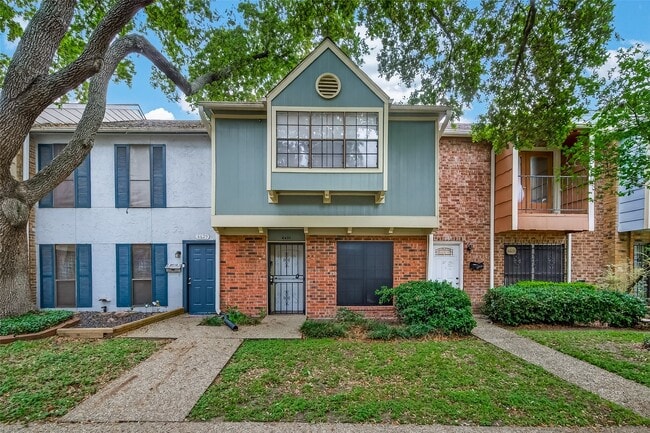 Building Photo - 6631 Wanda Ln