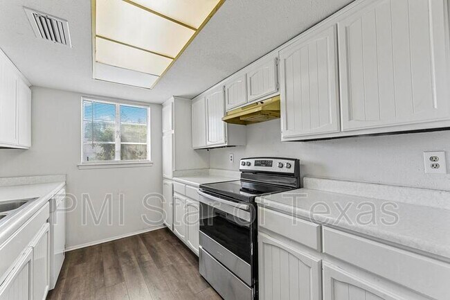 Foto del edificio - 22 E Mountain Creek Dr