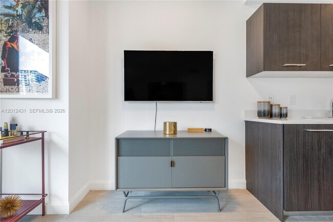 Foto del edificio - 55 SW 9th St