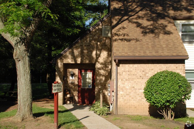 Estates, Pine Ridge - Pine Ridge Estates
