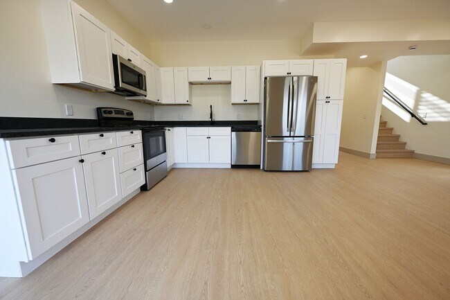 Foto del edificio - 132 Brushwood Dr