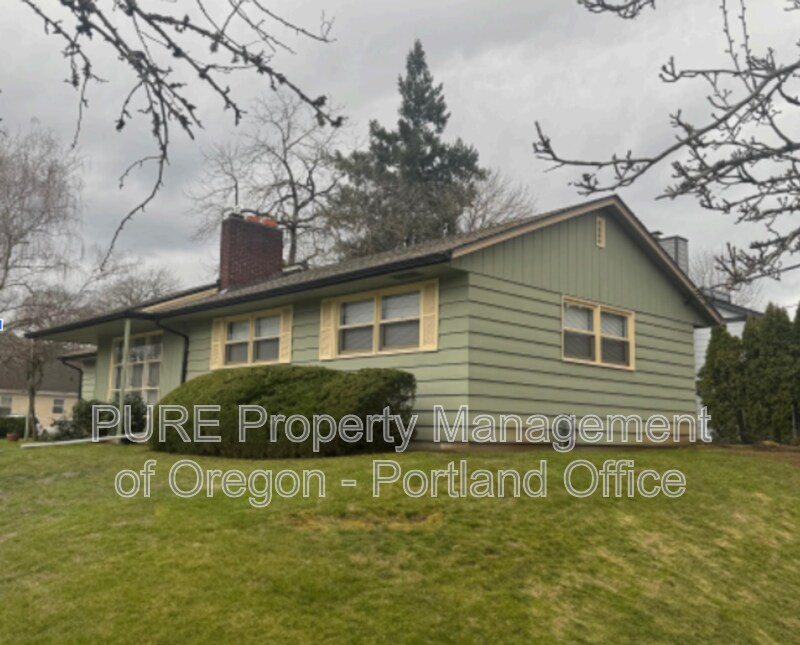 Foto del edificio - 6733 N Stanford Ave