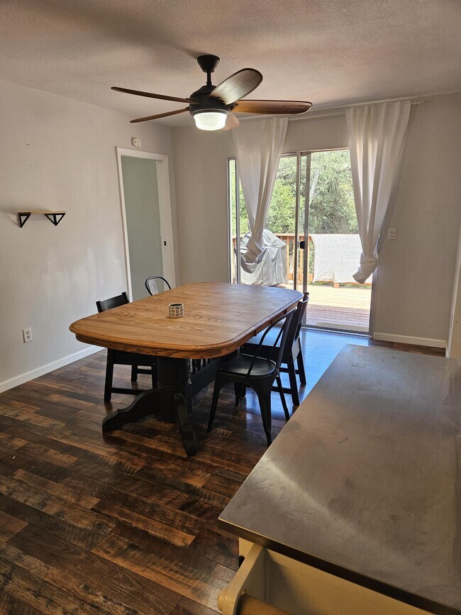 20617 Gopher Dr, Sonora, CA 95370 House Rental in Sonora, CA