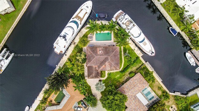 Foto del edificio - 616 1st Key Dr