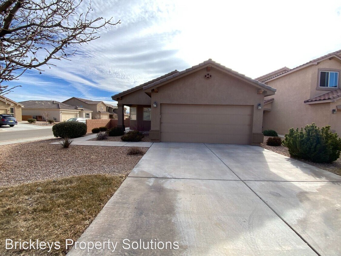 Foto principal - 3 br, 2 bath House - 712 Palo Duro Dr.