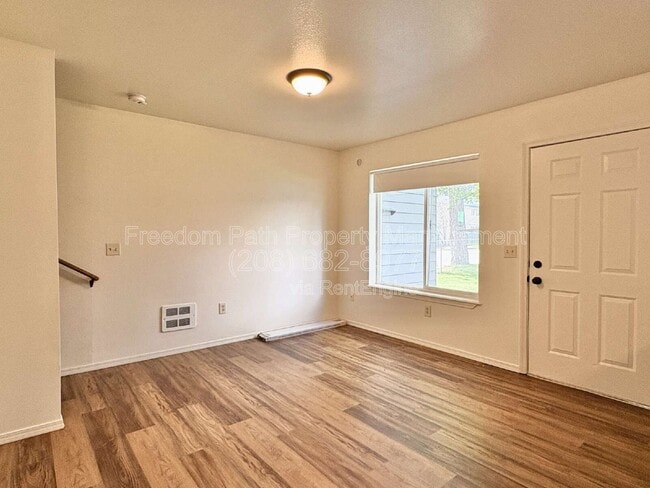 Foto del edificio - 801 N Brigger St