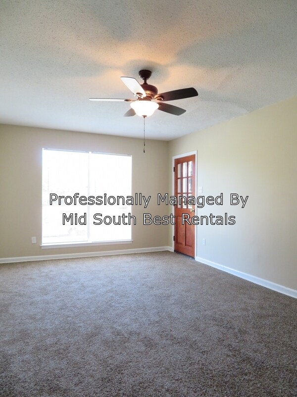 Foto del edificio - 5654 Myers Rd