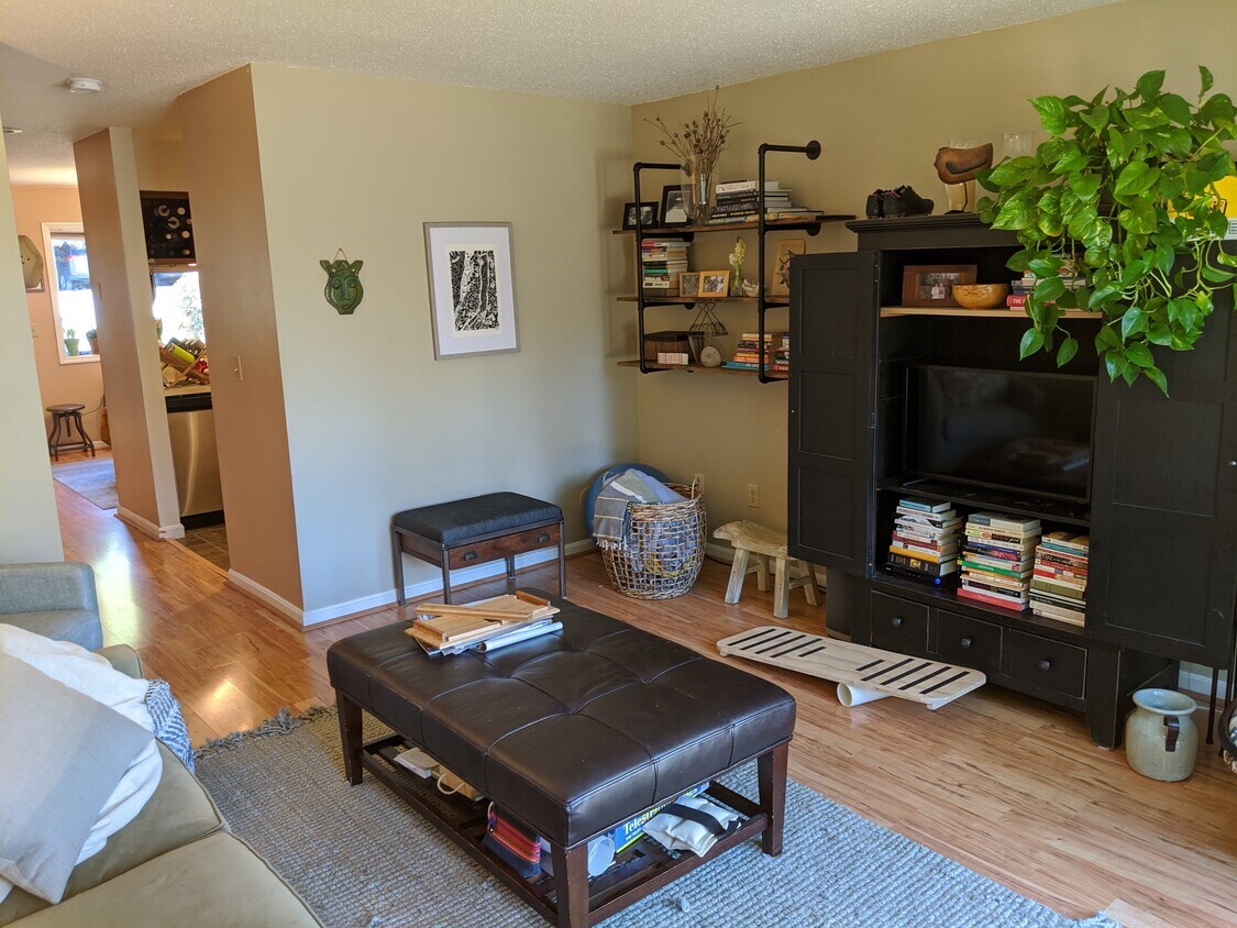 292 Woodhaven Dr White River Junction, VT 05001 Alquileres en White