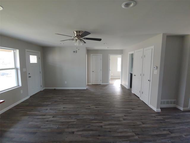 Building Photo - 129 Priddy Ln
