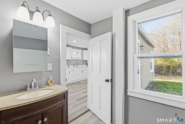 Foto del edificio - 76 Skinner St