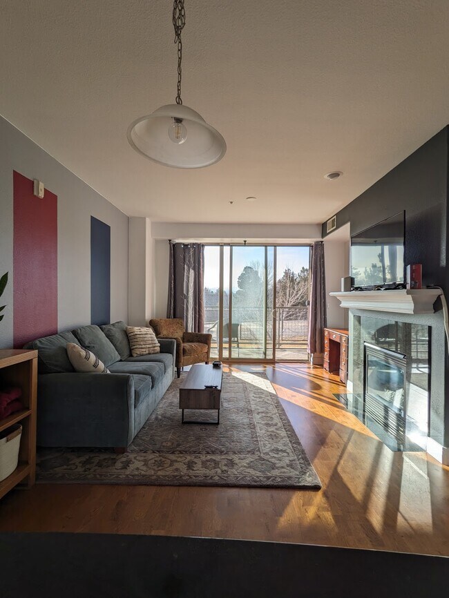 Foto del edificio - 9039 E Panorama Cir