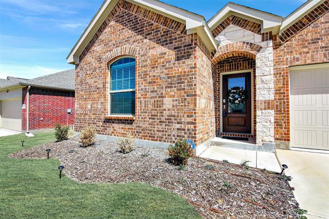 Foto principal - 409 Hackberry St