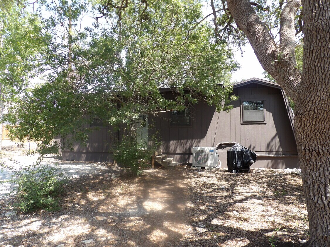 509 High Dr, Spring Branch, TX 78070 House Rental in Spring Branch