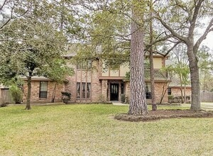 Building Photo - 6207 Jadecrest Dr