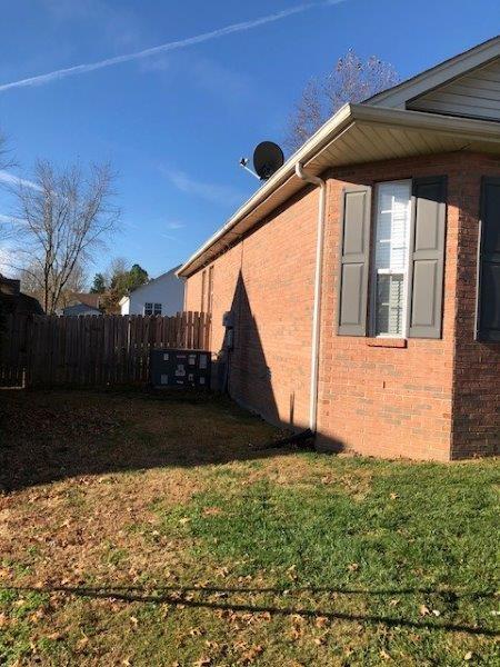 Building Photo - 878 Green Wave Dr